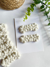 Load image into Gallery viewer, Daisy Pearl Crochet Hair Clip | More Colours
