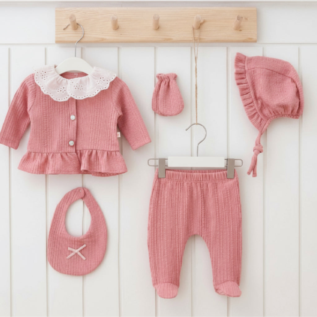 Newborn Coming Home Outfit