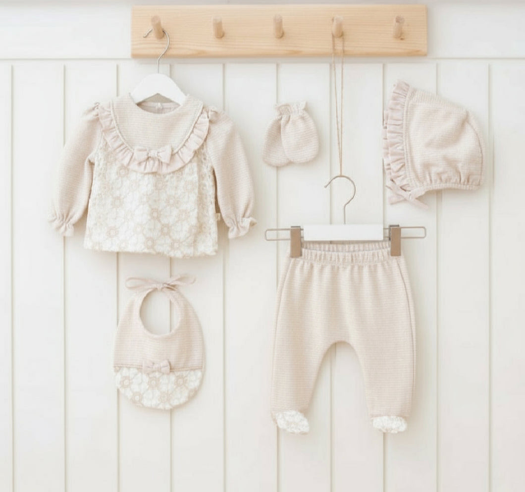 Lace Newborn Coming Home Outfit
